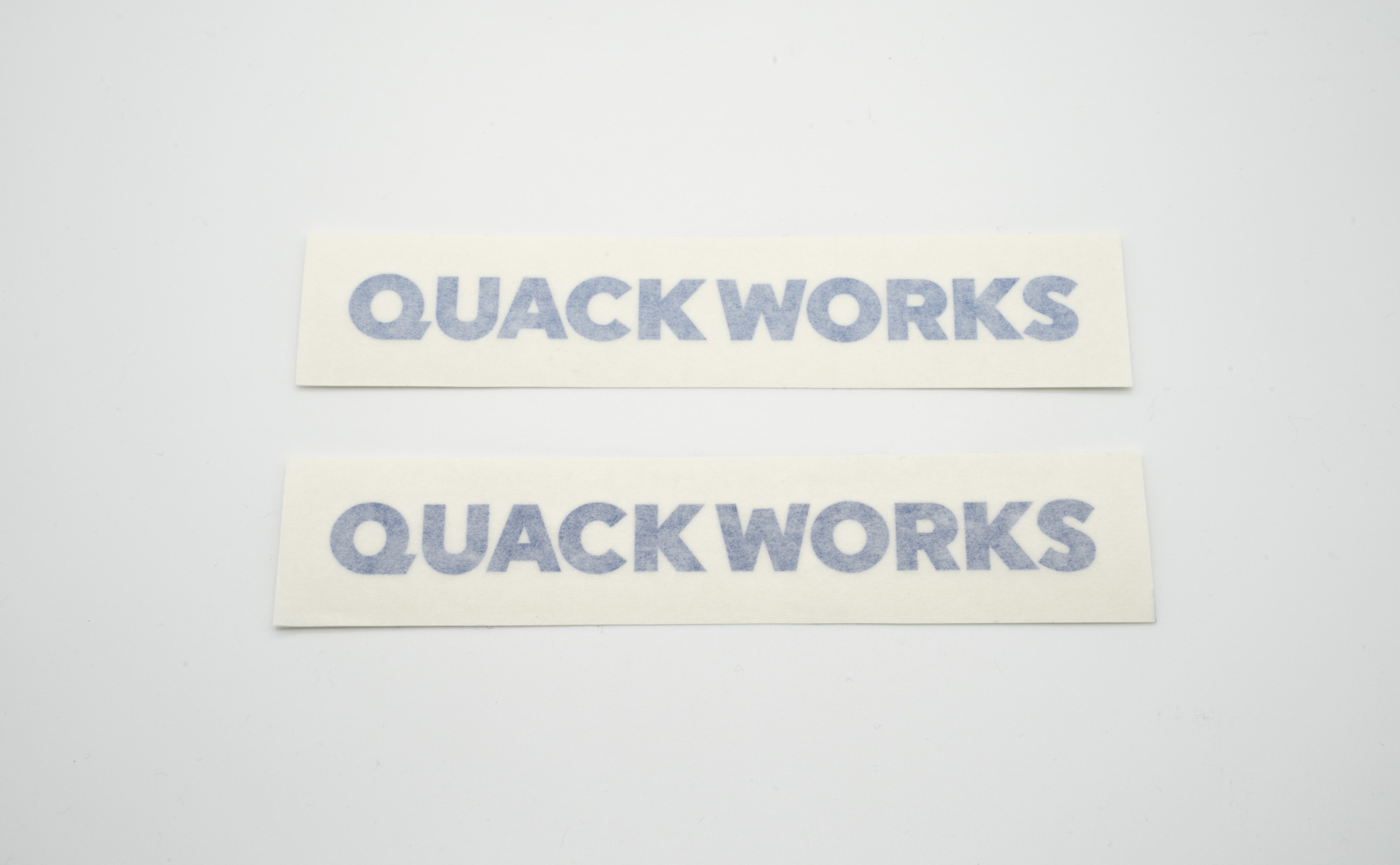 近似色：色味が近いため差がわかりづらい